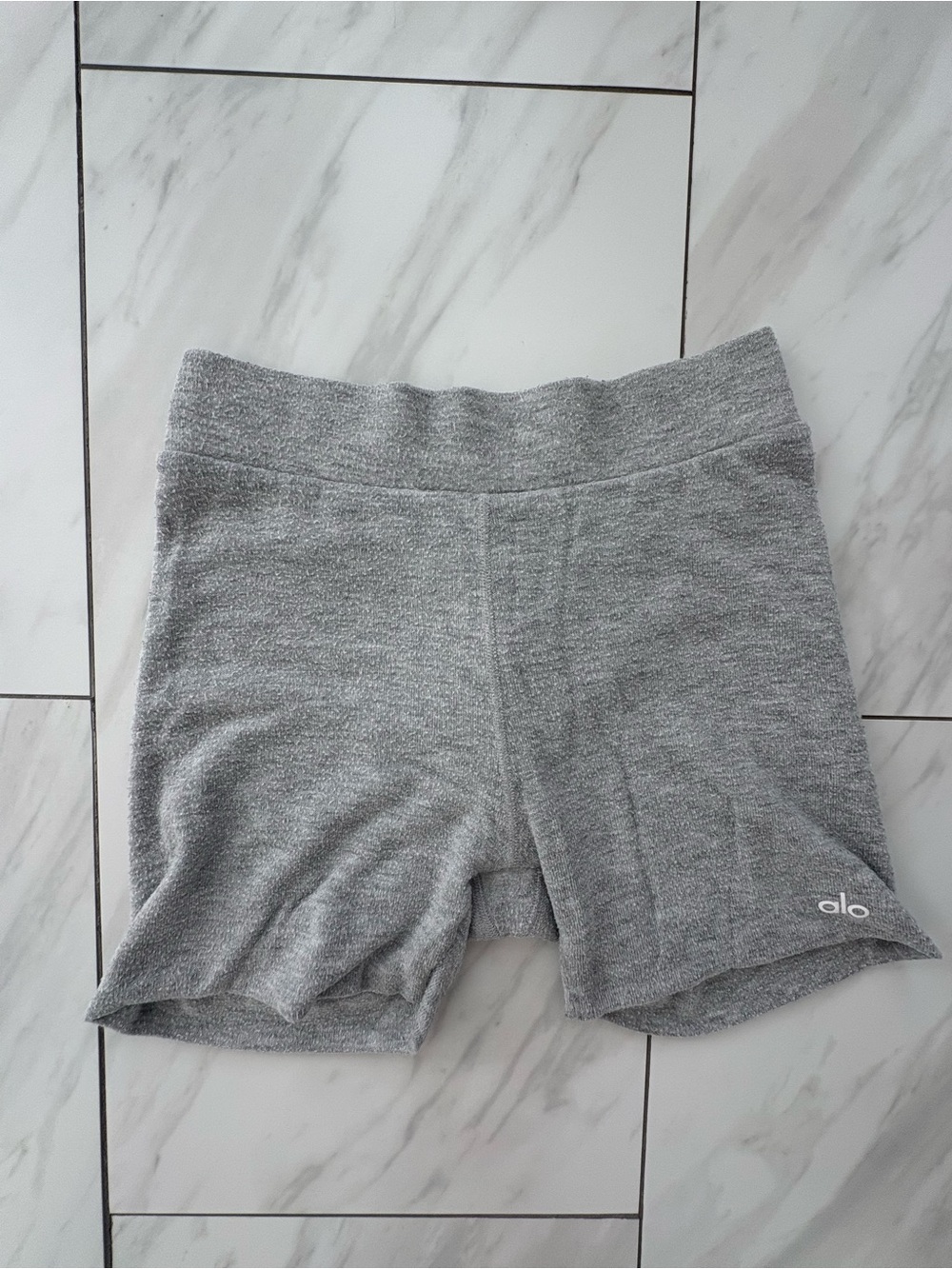 ALO Yoga Gray Stretch High-Rise Bike Shorts
